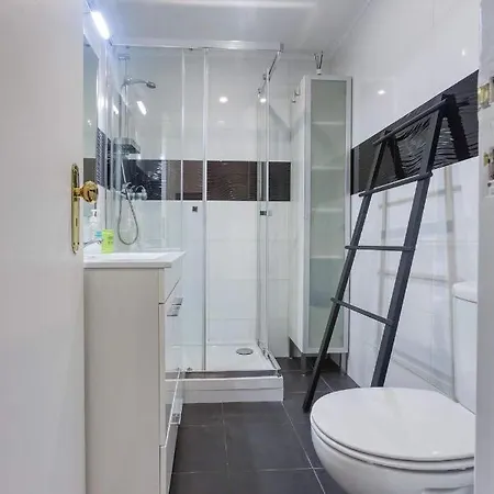 Apartman Bica *